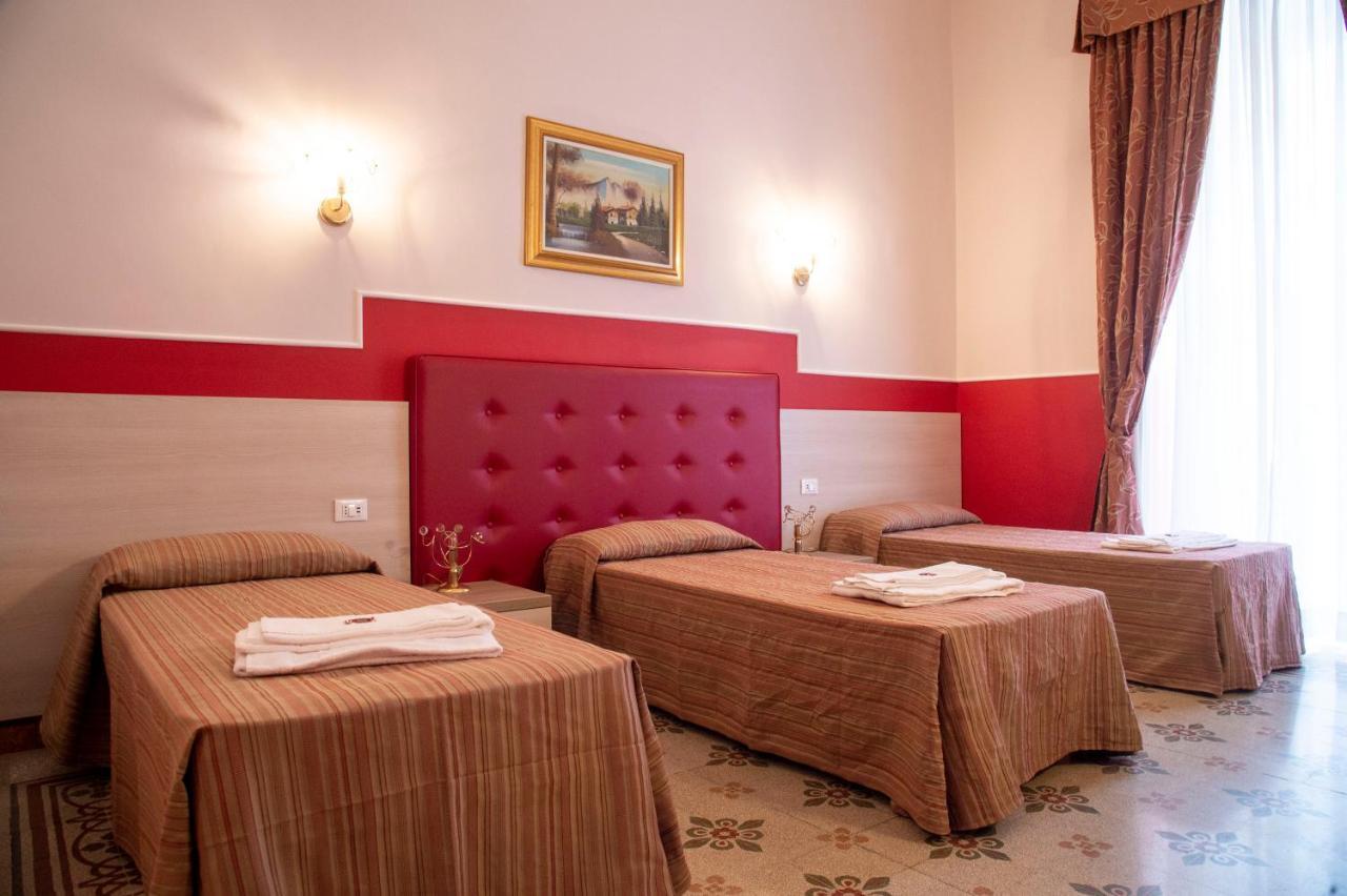 Domus Napoleone Hotel Roma Exterior foto