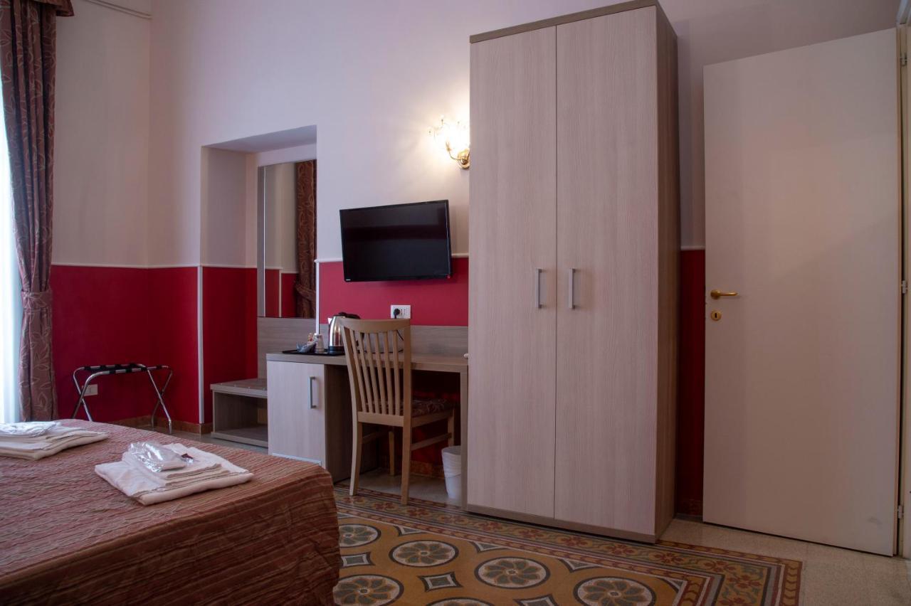 Domus Napoleone Hotel Roma Exterior foto